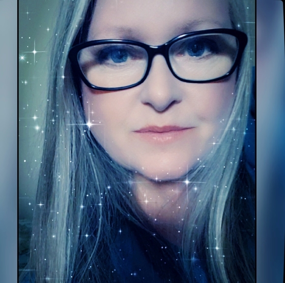 Meet your Posher, Cindy - Picture 1 of 1